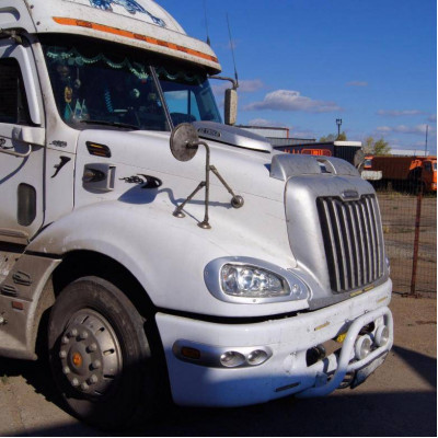 Дефлектор капота (мухобойка) для Freightliner Columbia